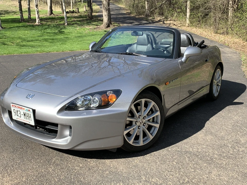 2007 Honda AP2 S2000 - Image 2 of 31