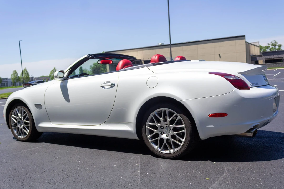 2007 Lexus SC430 - Image 5 of 31
