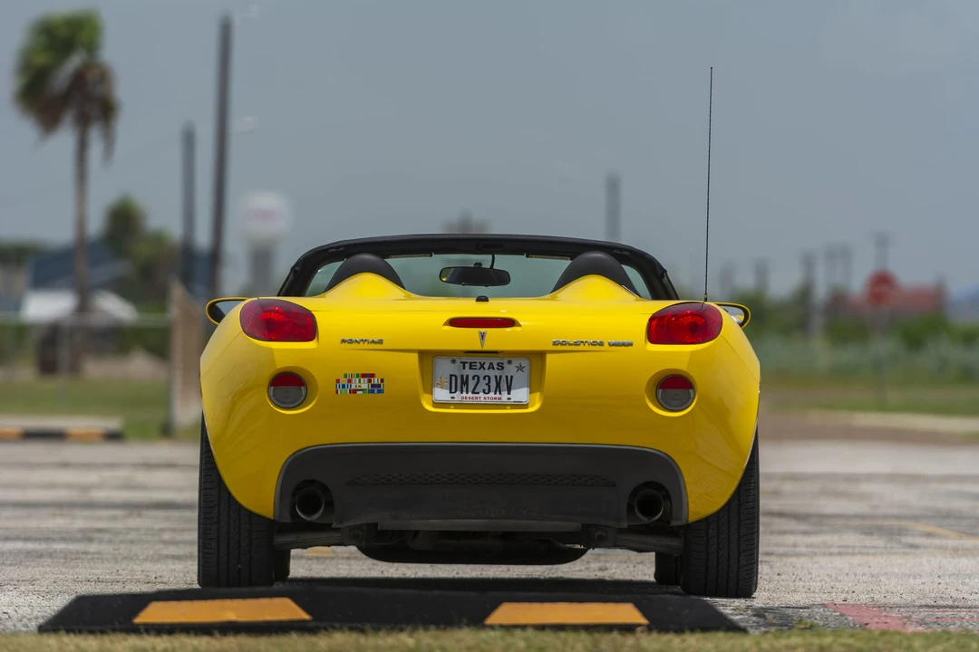 2007 Pontiac Solstice GXP - Image 6 of 31
