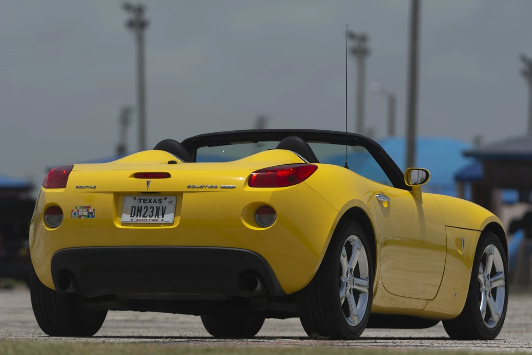 2007 Pontiac Solstice GXP - Image 5 of 31