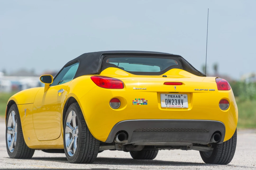 2007 Pontiac Solstice GXP - Image 15 of 31