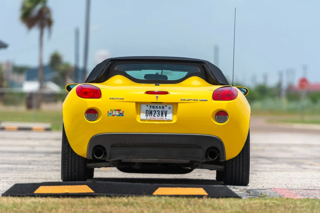 2007 Pontiac Solstice GXP - Image 14 of 31