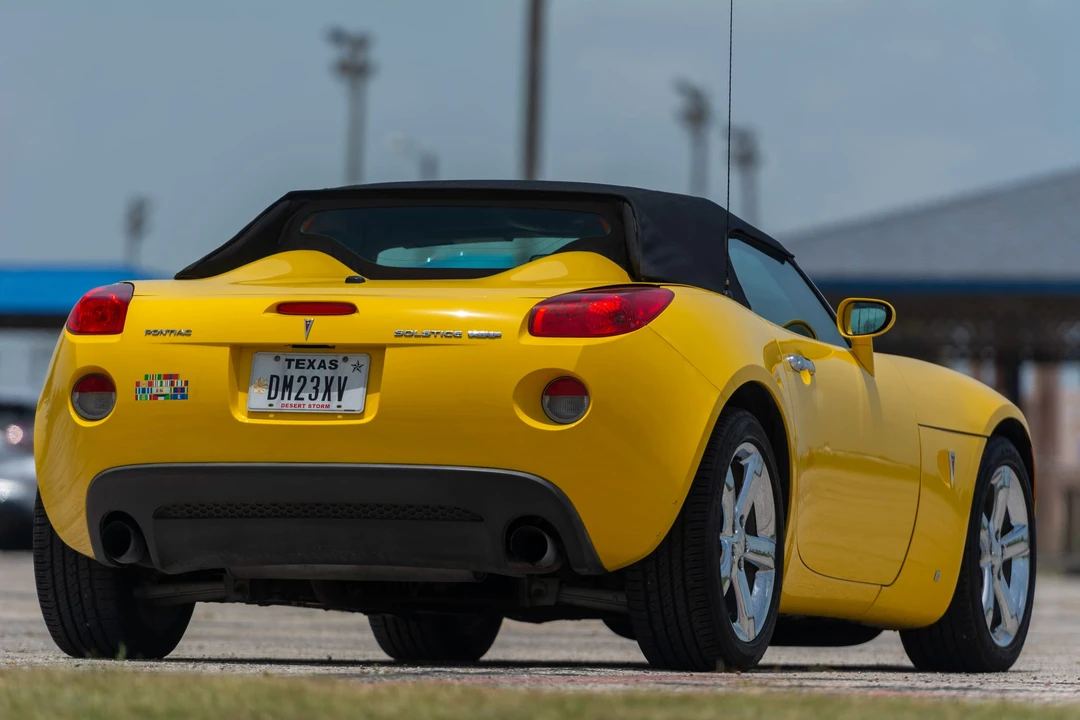 2007 Pontiac Solstice GXP - Image 13 of 31
