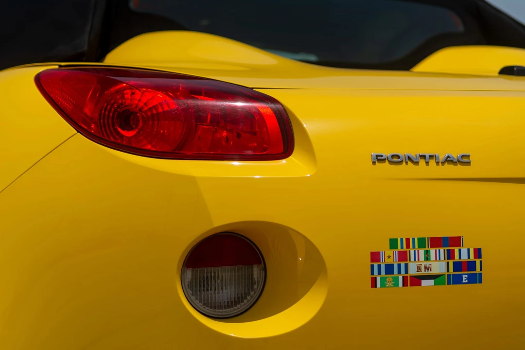 2007 Pontiac Solstice GXP - Image 29 of 31