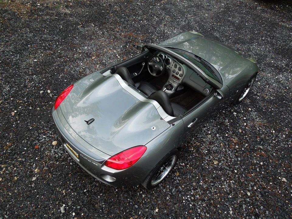 2007 Pontiac Solstice GXP - Image 13 of 31