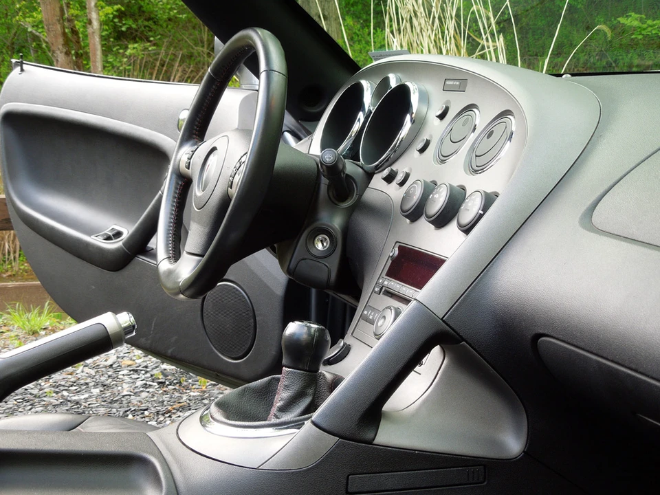 2007 Pontiac Solstice GXP - Image 28 of 31