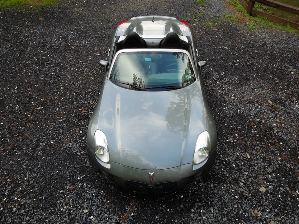 2007 Pontiac Solstice GXP - Image 18 of 31