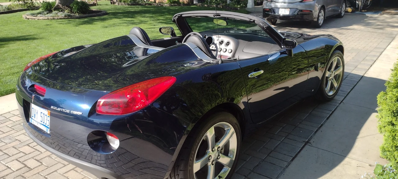 2007 Pontiac Solstice GXP - Image 15 of 31