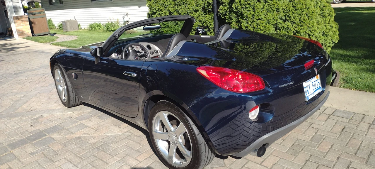 2007 Pontiac Solstice GXP - Image 13 of 31