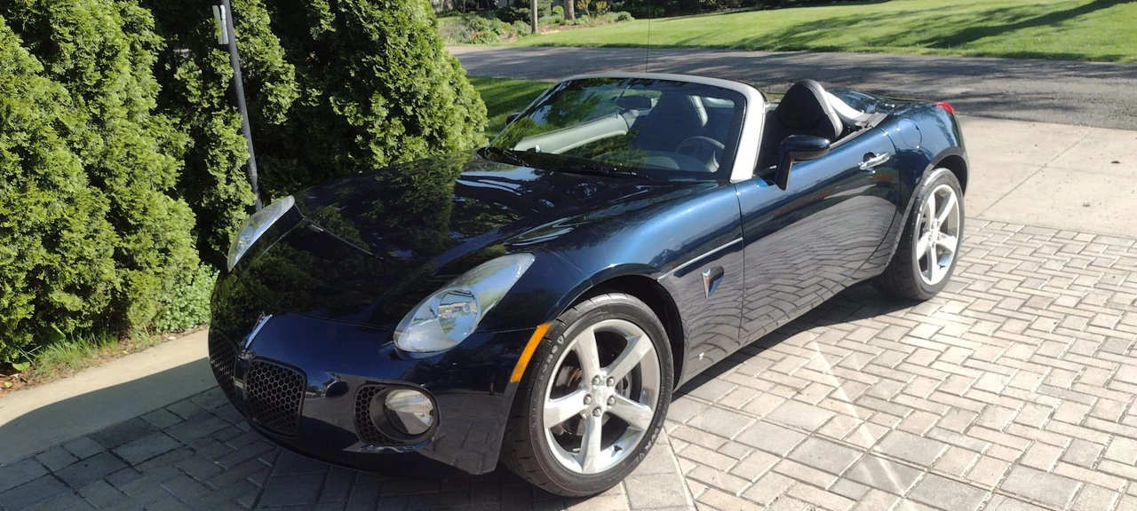 2007 Pontiac Solstice GXP - Image 11 of 31