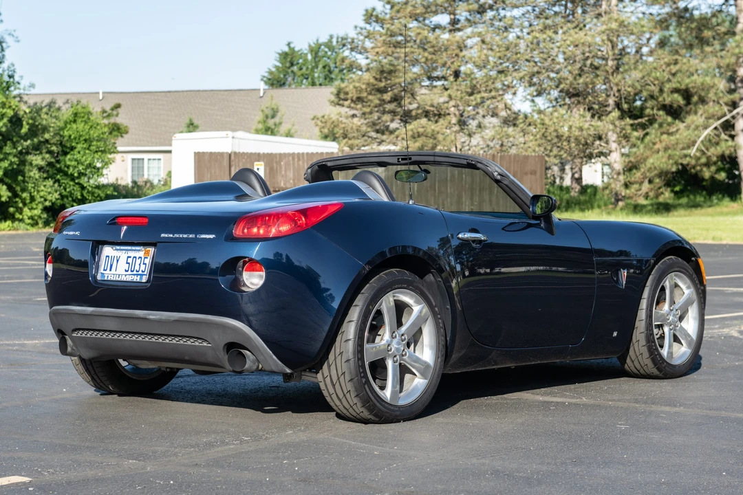 2007 Pontiac Solstice GXP - Image 7 of 31