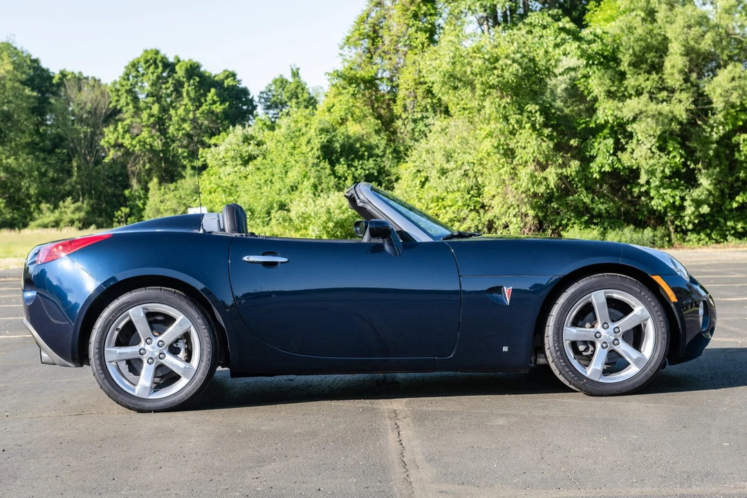 2007 Pontiac Solstice GXP - Image 6 of 31