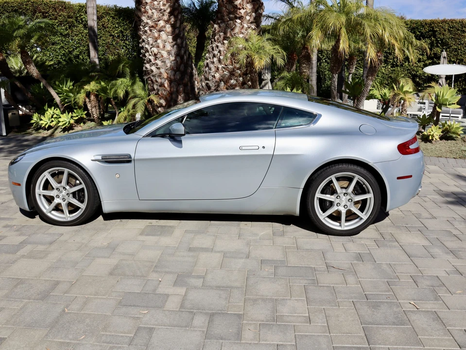 2008 Aston Martin V8 Vantage (2006-2017) - Image 3 of 31