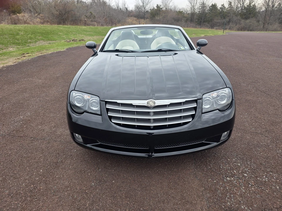 2008 Chrysler Crossfire - Image 3 of 31