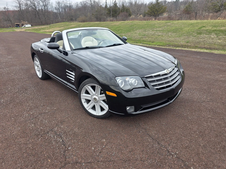 2008 Chrysler Crossfire - Image 5 of 31