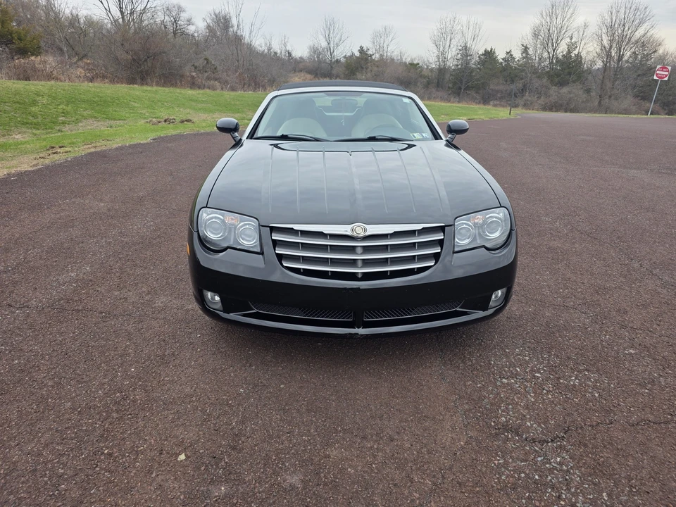 2008 Chrysler Crossfire - Image 20 of 31