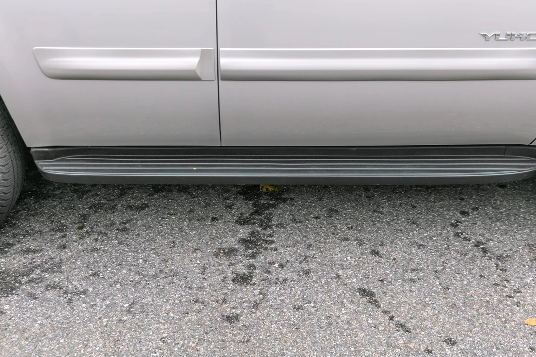 2008 GMC Yukon 3rd Gen - Image 14 of 31