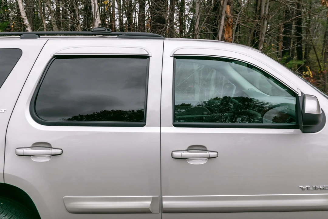 2008 GMC Yukon 3rd Gen - Image 15 of 31