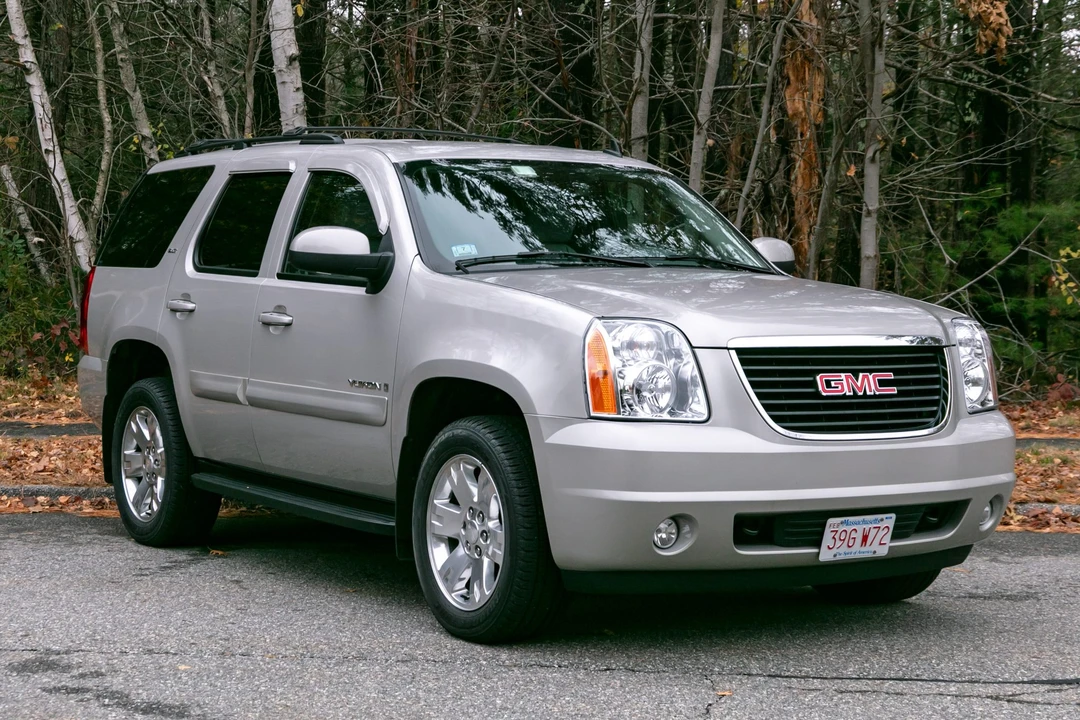 2008 GMC Yukon 3rd Gen - Image 9 of 31