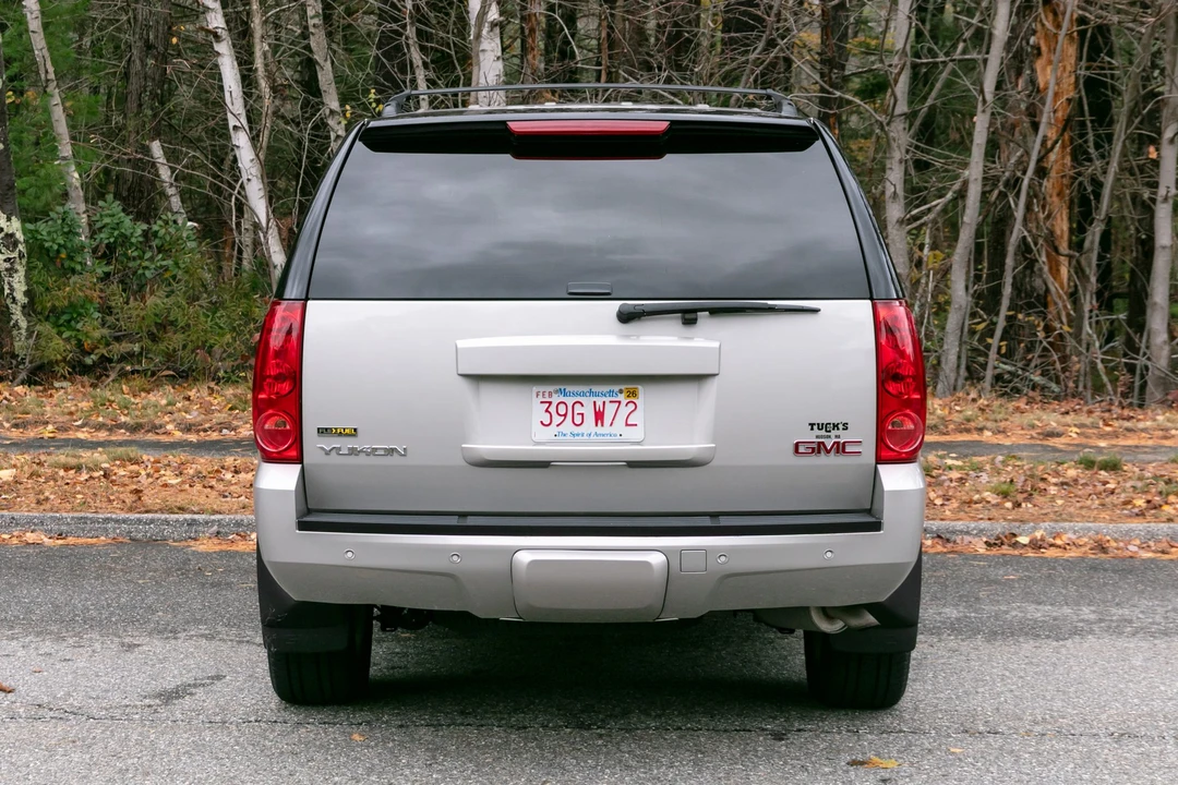2008 GMC Yukon 3rd Gen - Image 5 of 31