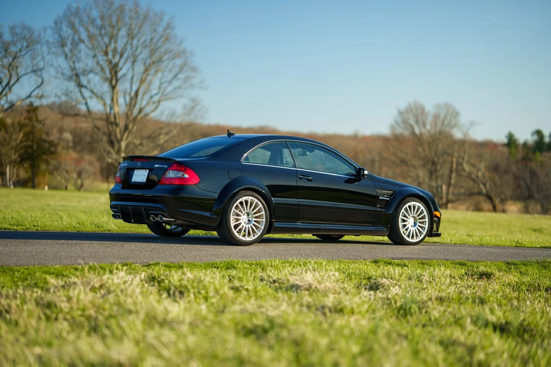 2008 Mercedes-Benz CLK63 AMG Black Series - Image 17 of 31