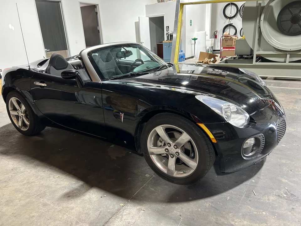 2008 Pontiac Solstice GXP - Image 15 of 31
