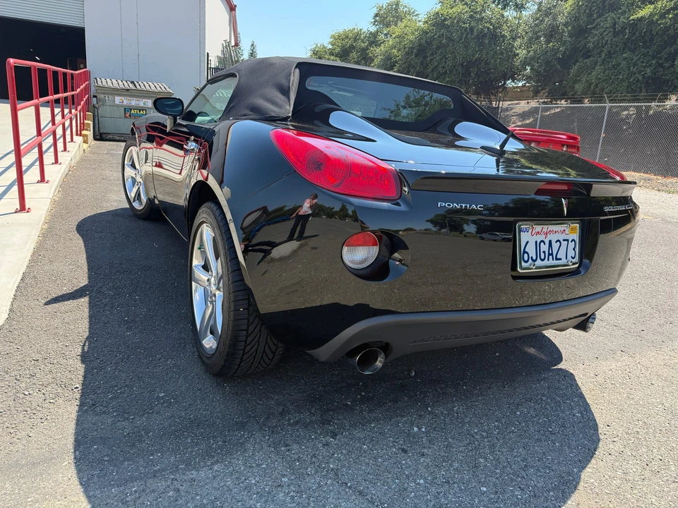 2008 Pontiac Solstice GXP - Image 10 of 31