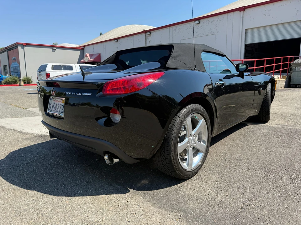 2008 Pontiac Solstice GXP - Image 12 of 31