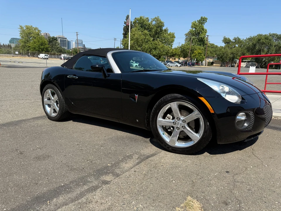 2008 Pontiac Solstice GXP - Image 18 of 31