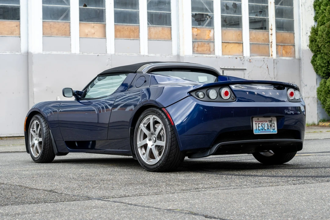 2008 Tesla Roadster - Image 10 of 31