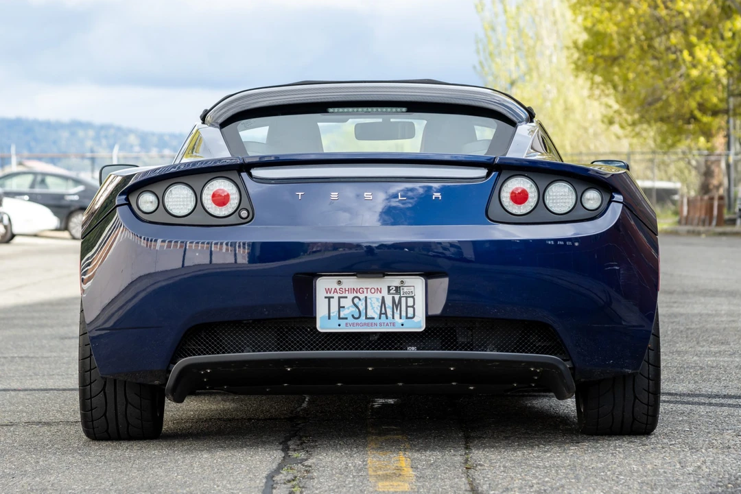 2008 Tesla Roadster - Image 12 of 31