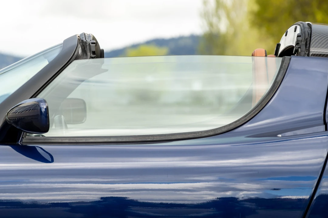 2008 Tesla Roadster - Image 31 of 31