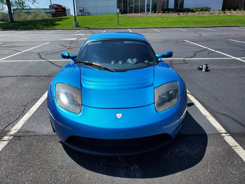 2008 Tesla Roadster - Image 8 of 31