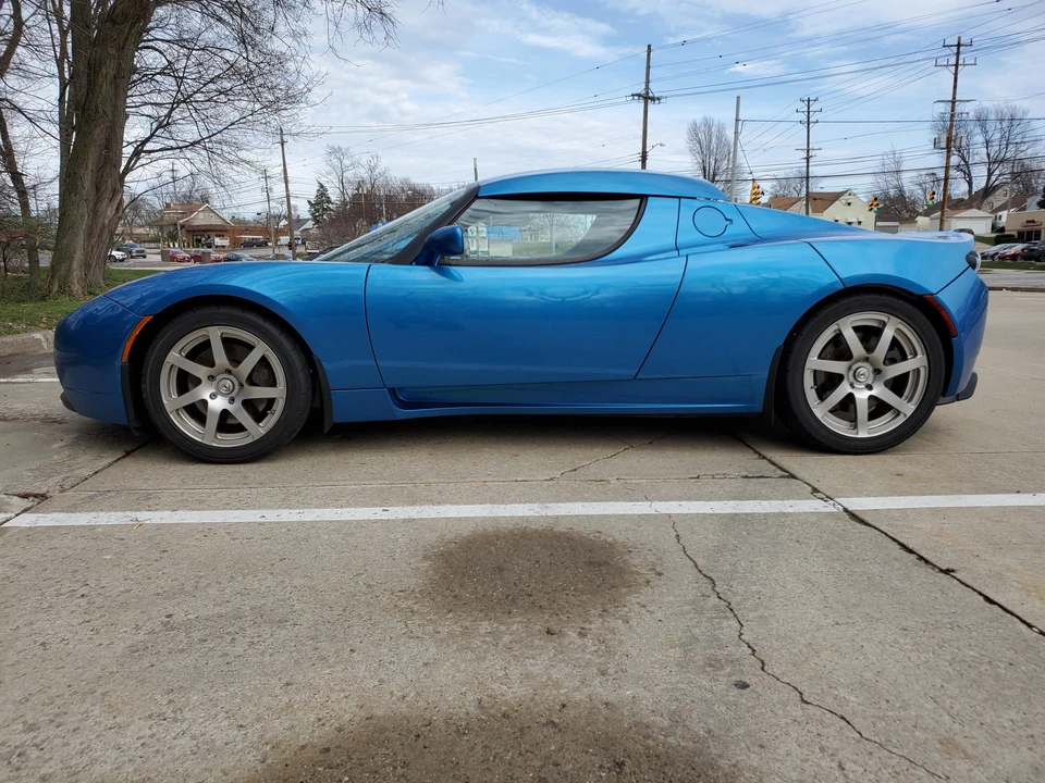 2008 Tesla Roadster - Image 3 of 31