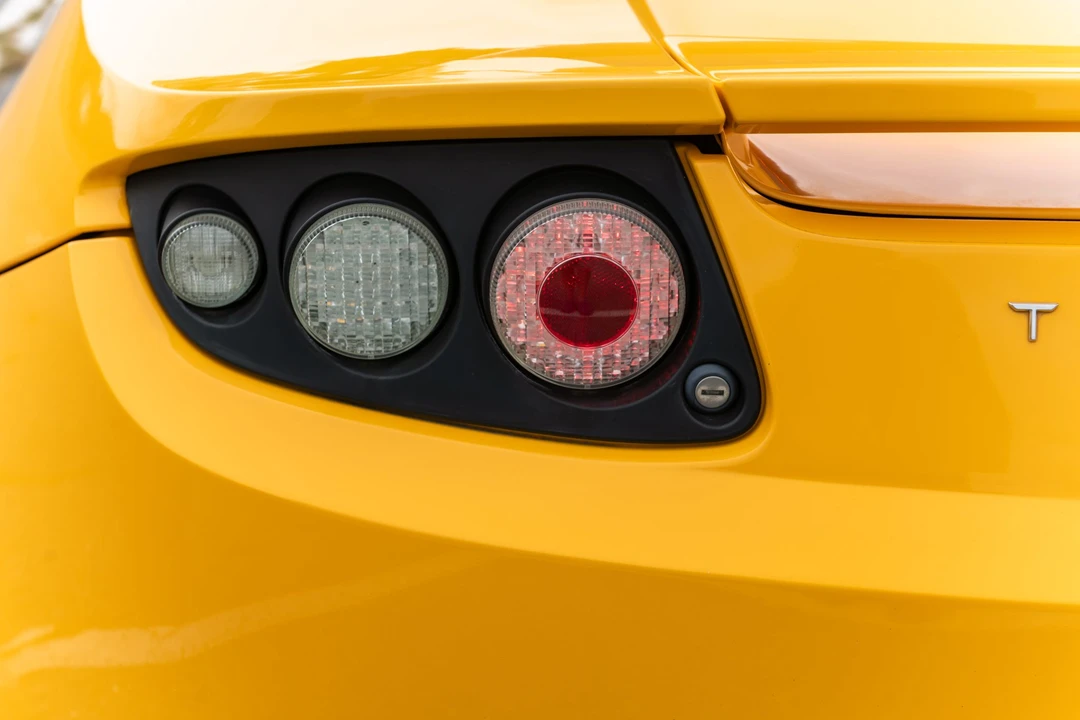 2008 Tesla Roadster - Image 26 of 31