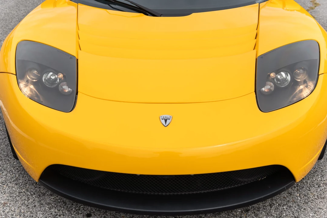 2008 Tesla Roadster - Image 28 of 31