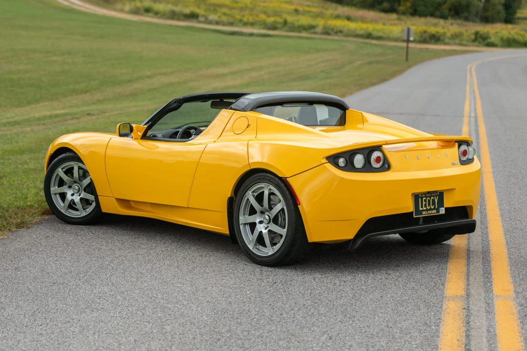 2008 Tesla Roadster - Image 6 of 31