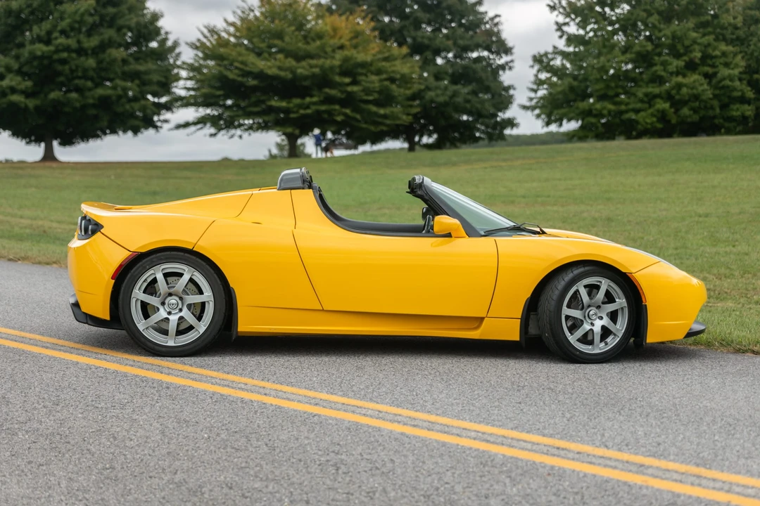 2008 Tesla Roadster - Image 4 of 31