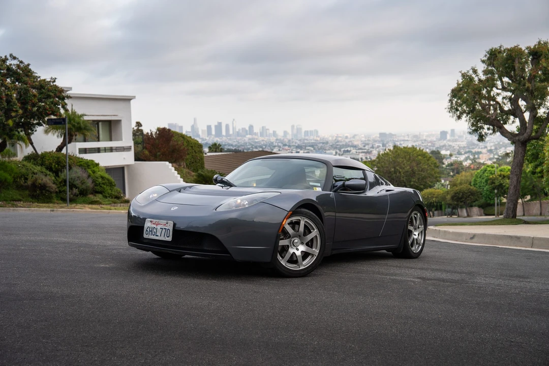 2008 Tesla Roadster - Image 2 of 31