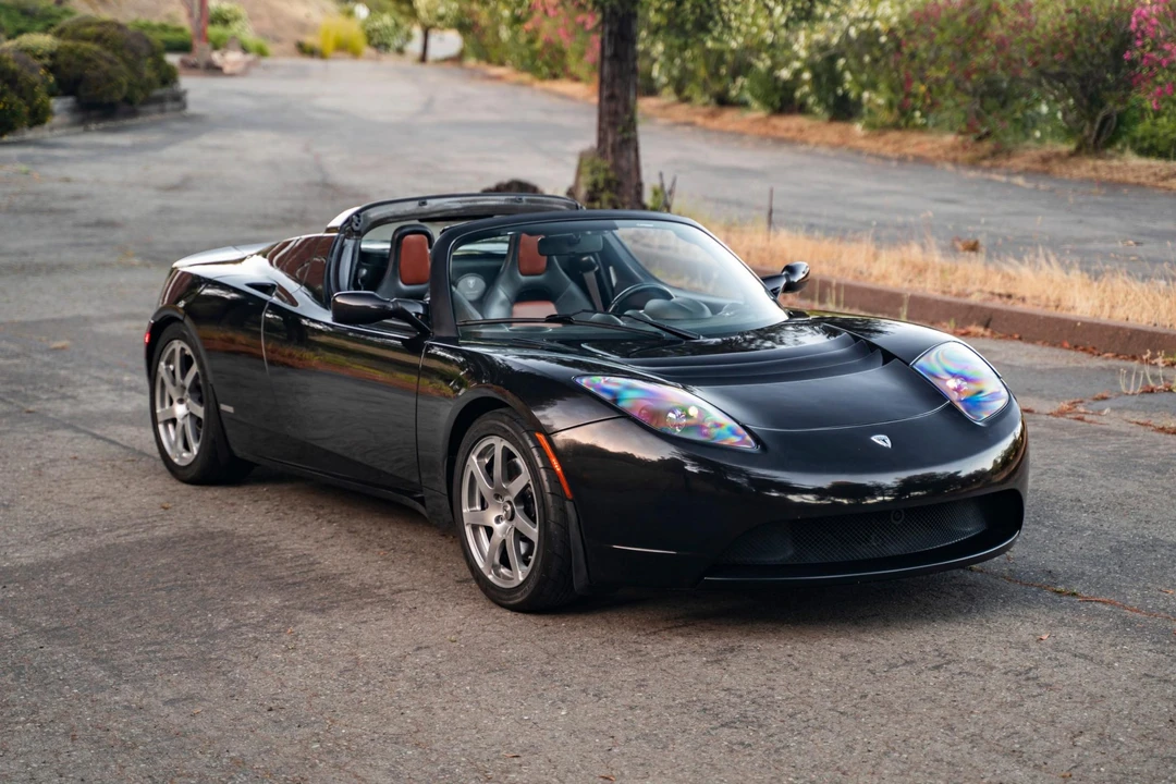 2008 Tesla Roadster - Image 12 of 31
