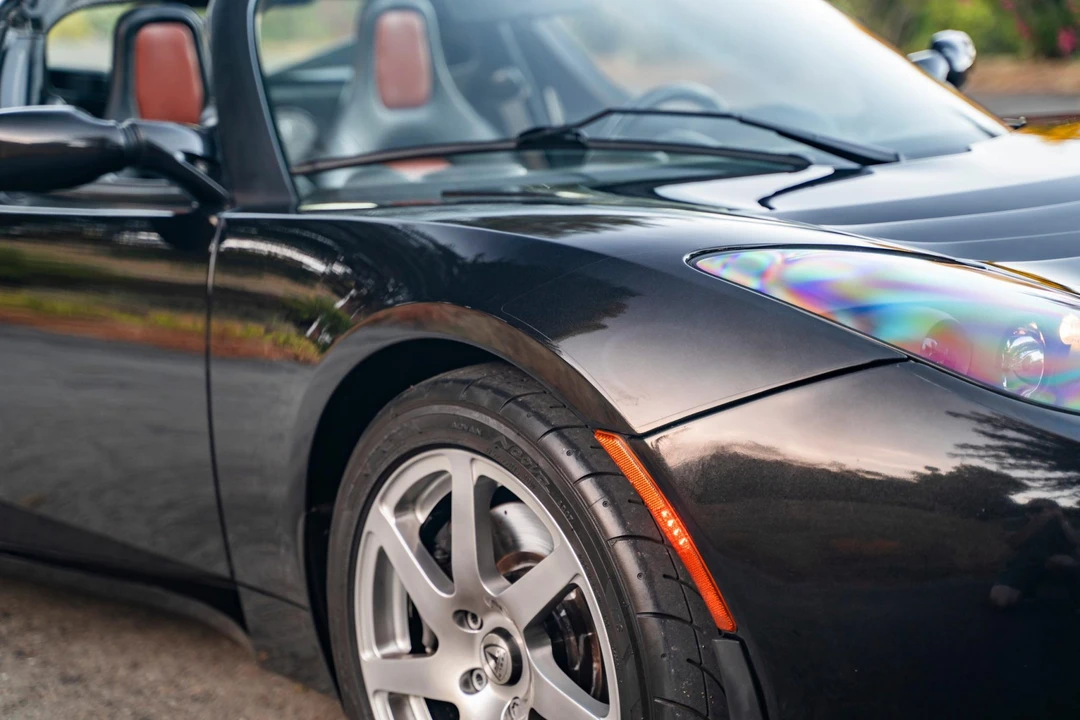 2008 Tesla Roadster - Image 25 of 31
