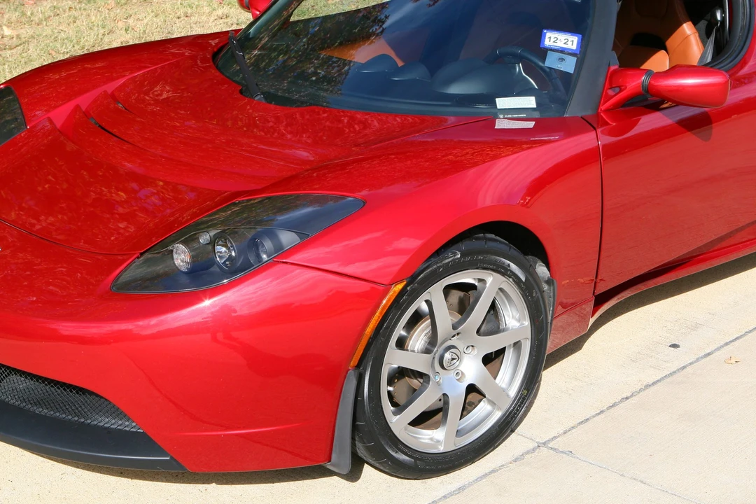 2008 Tesla Roadster - Image 18 of 31