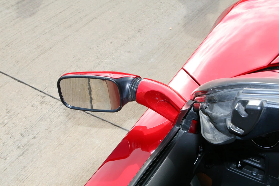 2008 Tesla Roadster - Image 23 of 31