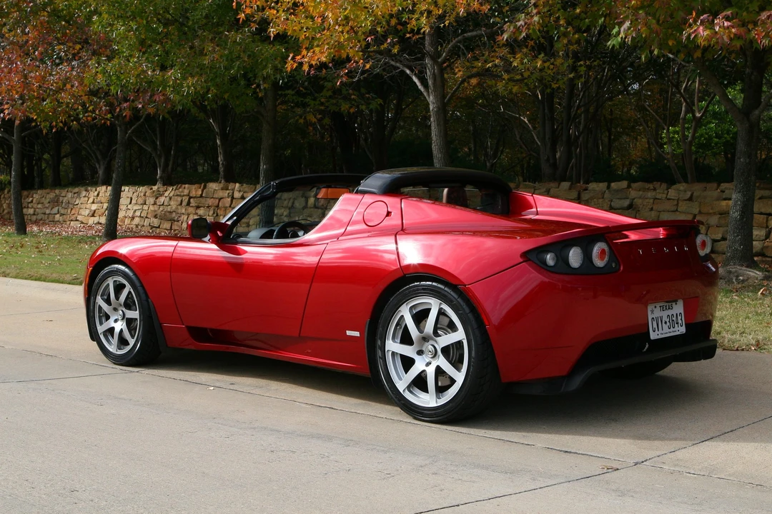 2008 Tesla Roadster - Image 9 of 31
