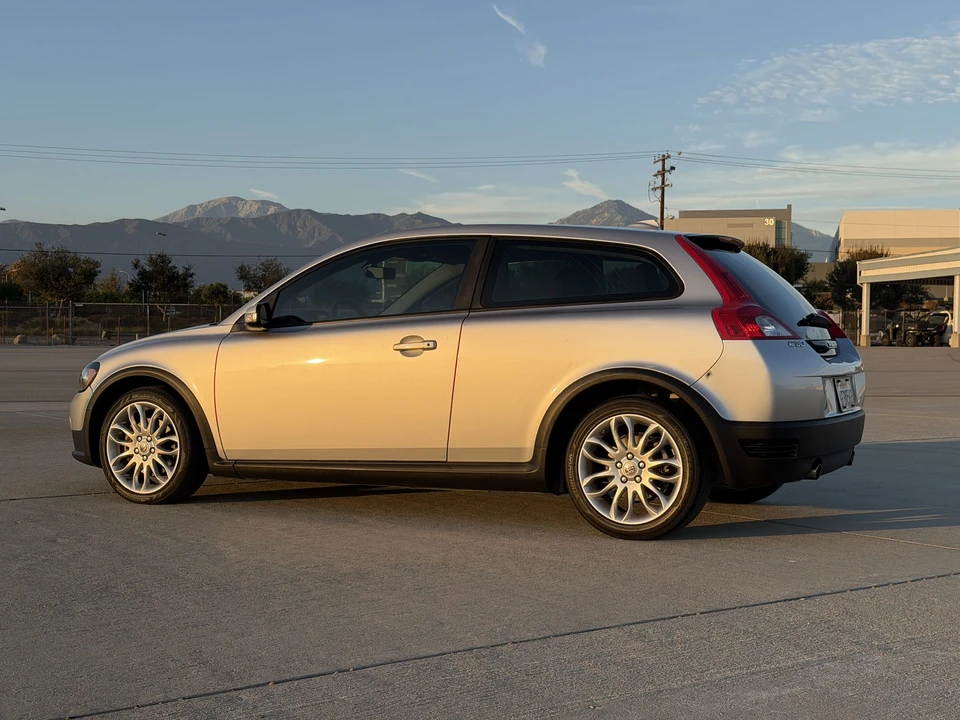 2008 Volvo C30 - Image 3 of 31