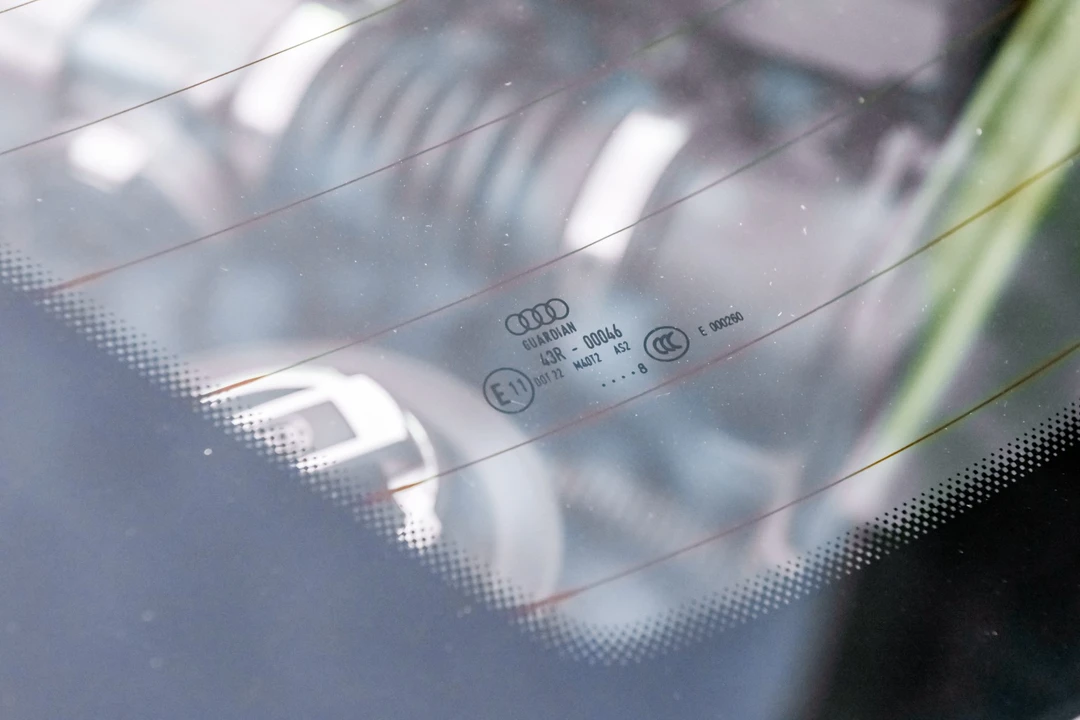 2009 Audi 42 R8 - Image 26 of 31