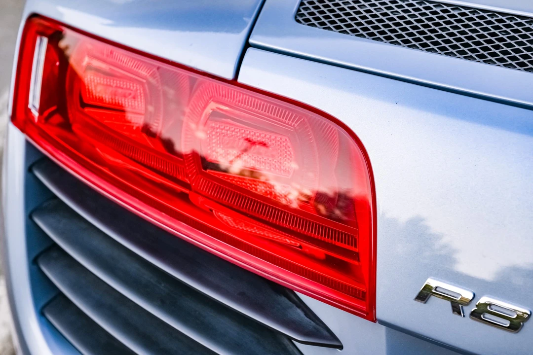 2009 Audi 42 R8 - Image 17 of 31