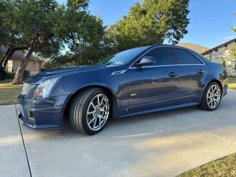 2009 Cadillac CTS-V 2nd Gen - Image 3 of 31