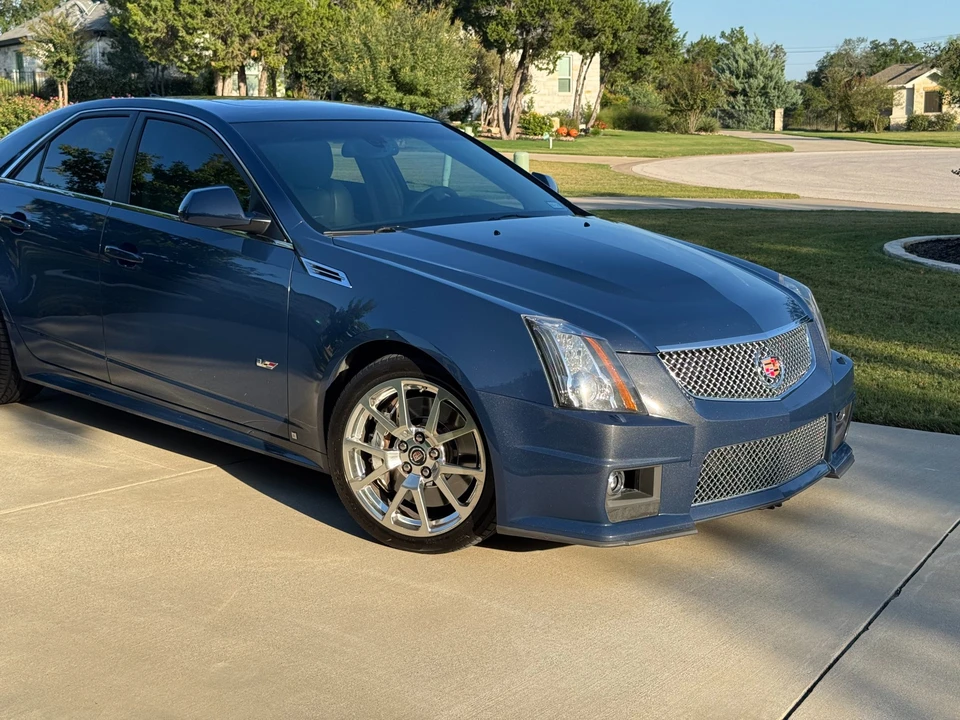 2009 Cadillac CTS-V 2nd Gen - Image 15 of 31