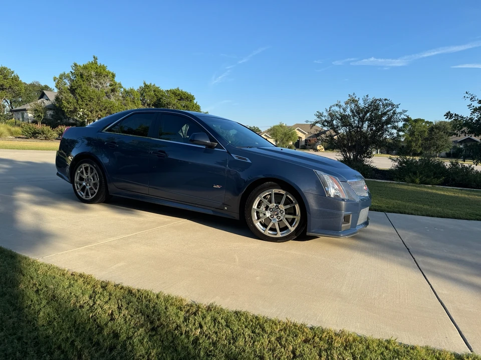 2009 Cadillac CTS-V 2nd Gen - Image 13 of 31